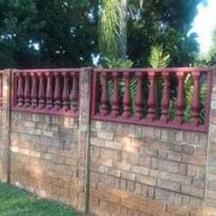 Rent this 4 bed apartment on Madelief Place in Dorandia, Pretoria