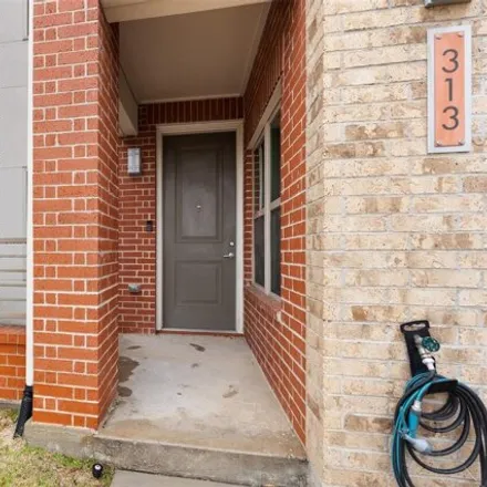 Image 4 - 416 Tonga Street, Dallas, TX 75203, USA - House for rent