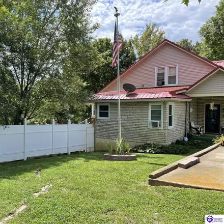 Image 3 - 104 South McCullum Avenue, Greensburg, Green County, KY 42743, USA - House for sale