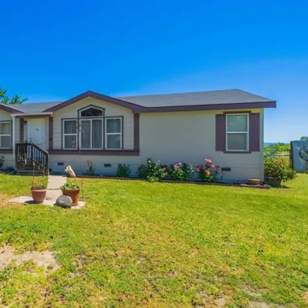 Buy this studio apartment on Central Avenue in Tehama County, CA 96035