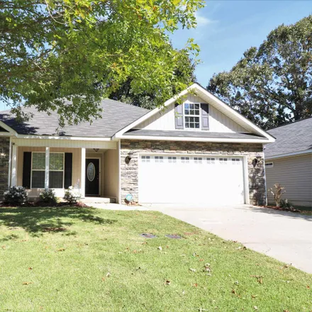 Buy this 3 bed house on 198 Wetherwood Road in Perry, GA 31047