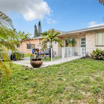Image 2 - 6900 Northwest 33rd Terrace, Palm Aire, Fort Lauderdale, FL 33309, USA - House for sale