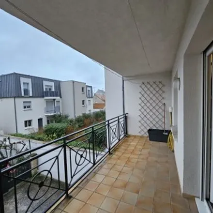 Image 4 - 52 Avenue de la République, 78500 Sartrouville, France - Apartment for rent