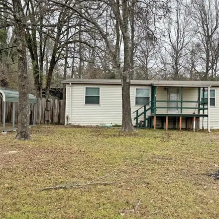 Buy this studio apartment on 10181 Wooded Way in Smith County, TX 75791