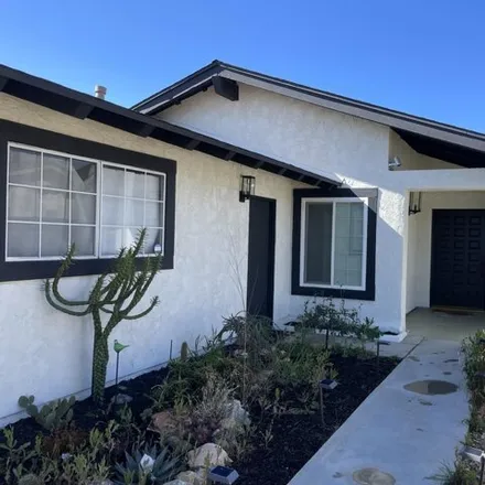 Image 3 - 42581 40th Street West, Lancaster, CA 93536, USA - House for sale