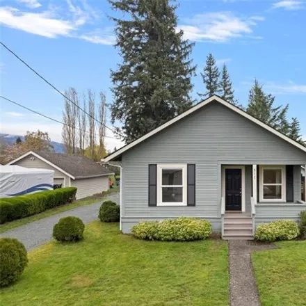 Buy this 2 bed house on 517 Ball Street in Sedro-Woolley, WA 98284