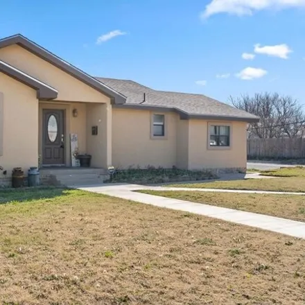 Buy this 3 bed house on 1900 East 11th Place in Big Spring, TX 79720