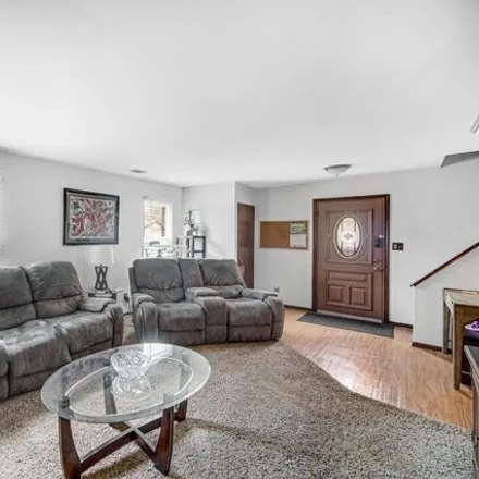 Image 4 - 1830 Chelsea Street, Schererville, IN 46375, USA - Condo for sale