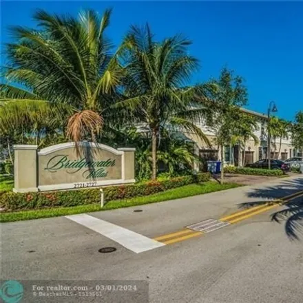 Image 1 - Northeast 14th Street Causeway, Country Club Isles, Pompano Beach, FL 33062, USA - Townhouse for rent