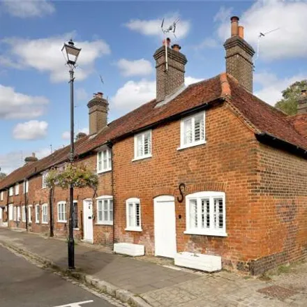 Buy this 2 bed house on The Swan in 122 High Street, Amersham