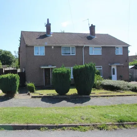 Image 1 - Broom Crescent, Comberton, DY10 3BN, United Kingdom - House for rent