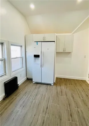 Image 4 - 2128 84th Street, New York, NY 11214, USA - Townhouse for rent