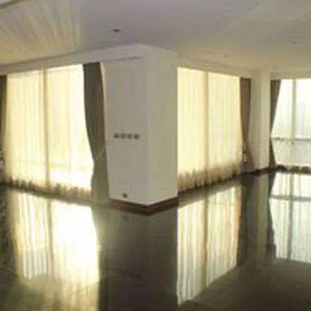 Rent this 3 bed apartment on Lily House in Sukhumvit 31, Vadhana District
