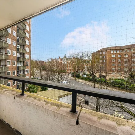Rent this 1 bed apartment on Stuart Tower in 105 Maida Vale, London