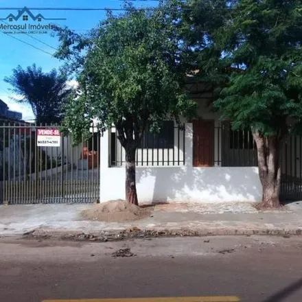 Buy this 2 bed house on Rua Joaquim Guimaraes in Foz do Iguaçu - PR, 85856-410