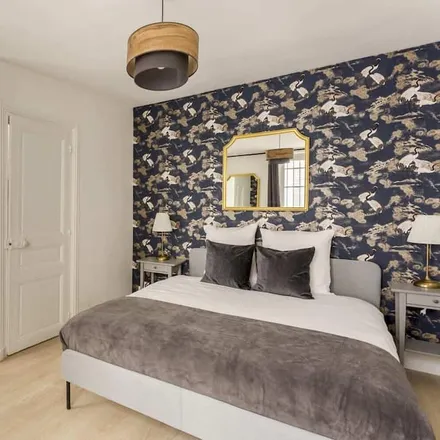 Rent this 3 bed townhouse on Paris in Ile-de-France, France