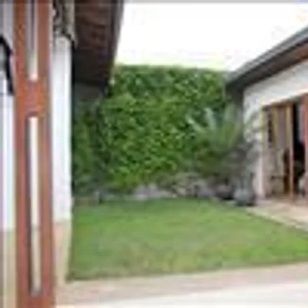 Buy this 4 bed house on Rua José Fernandes Marques in Bairro dos Casa, São Bernardo do Campo - SP