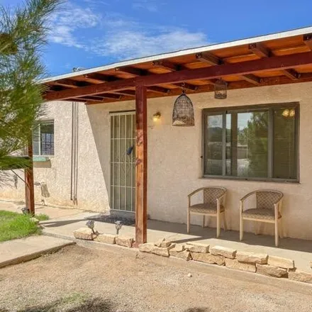 Image 3 - 1201 Marron Circle Northeast, Albuquerque, NM 87112, USA - House for sale