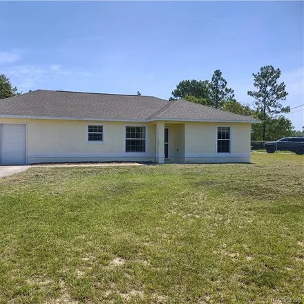 Buy this 3 bed house on 11726 North Elkcam Boulevard in Citrus County, FL 34433