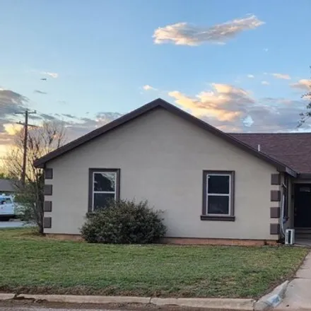 Buy this 2 bed house on 717 North Bryan Avenue in Lamesa, TX 79331