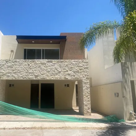 Buy this studio house on Circuito Punta Florida in Punta Del Este, 37296 León