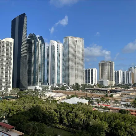 Image 5 - Winston Towers 300, 230 Northeast 174th Street, Sunny Isles Beach, FL 33160, USA - House for sale