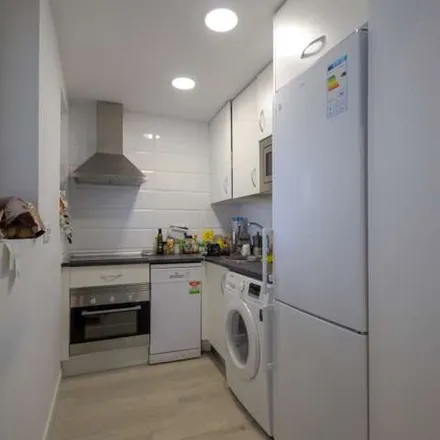 Image 5 - Paseo de la Castellana, 298, 28046 Madrid, Spain - Apartment for rent