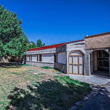 Image 3 - 2309 Rosendo Garcia Road Southwest, Arenal, NM 87105, USA - House for sale
