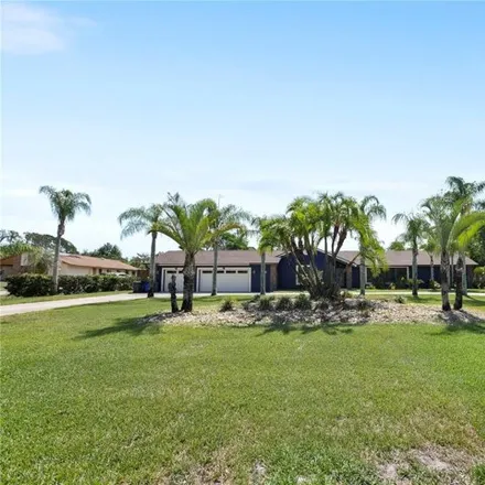 Rent this 5 bed house on 1881 Crowley Circle East in Seminole County, FL 32779