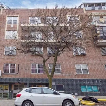 Buy this 3 bed condo on 527 52nd Street in New York, NY 11220