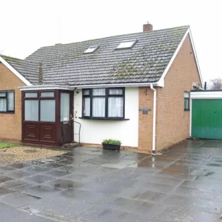 Buy this 4 bed house on Prince Rupert Road in Stourport-on-Severn, DY13 0AS