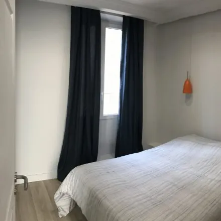 Image 4 - Saint-Raphaël, PAC, FR - Apartment for rent