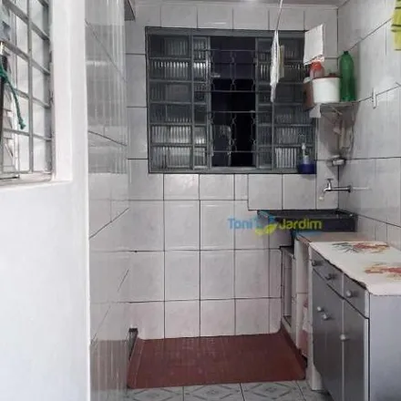 Buy this 1 bed house on Rua Oratório in Jardim Ana Maria, Santo André - SP