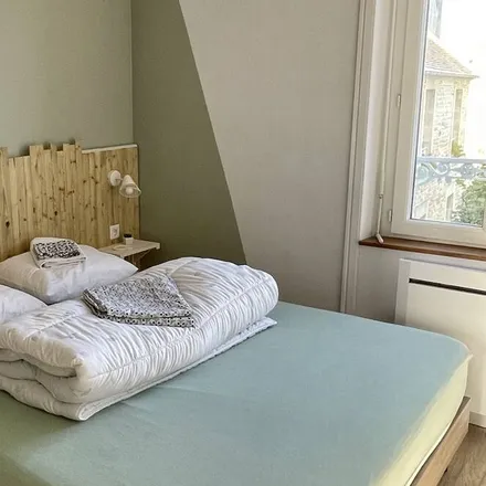 Rent this 1 bed apartment on 14750 Saint-Aubin-sur-Mer