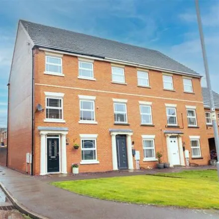 Buy this 4 bed townhouse on Birch Valley Road in Kidsgrove, ST7 4GL