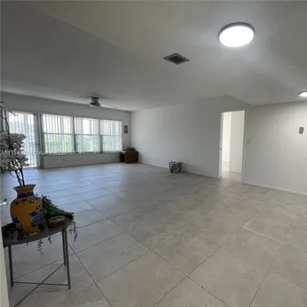 Image 9 - 10783 West Sample Road, Coral Springs, FL 33065, USA - Condo for rent