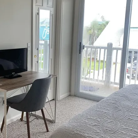 Rent this 3 bed house on Mexico Beach in FL, 32410