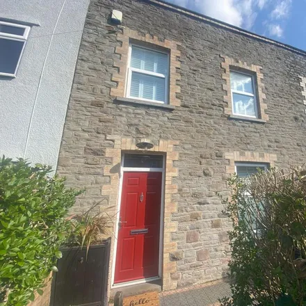 Rent this 3 bed townhouse on 219 Forest Road in Bristol, BS16 3QX