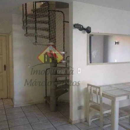 Buy this 1 bed apartment on Rua Monsenhor Siqueira in Centro, Taubaté - SP