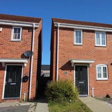 Rent this 2 bed townhouse on Brownley Road in Clipstone, NG21 9FS