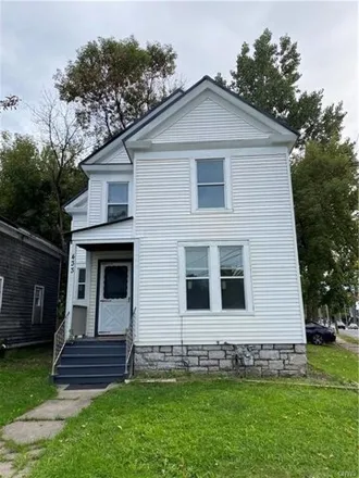 Buy this 4 bed house on 433 Stone Street in City of Watertown, NY 13601