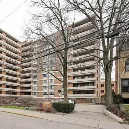 Buy this 2 bed condo on 220 North Dithridge Street in Pittsburgh, PA 15213