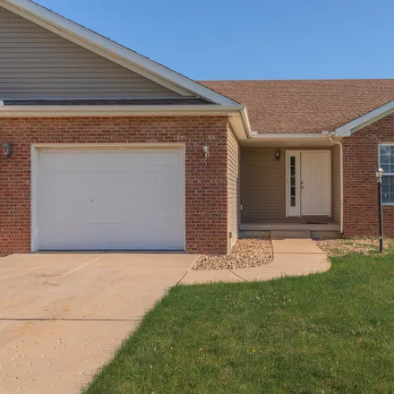 Buy this 2 bed house on 114 West 10th Street in Gridley, McLean County