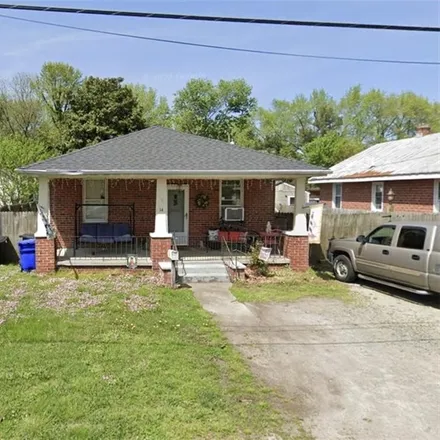 Buy this 2 bed house on 14 Dekalb Avenue in Portsmouth City, VA 23702