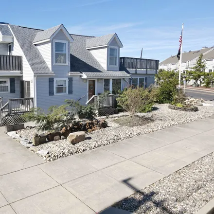 Buy this 5 bed house on 100 Sheridan Square in Brigantine, NJ 08203