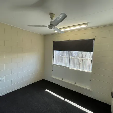 Image 2 - Horseshoe Bay Road, Bowen QLD, Australia - Apartment for rent