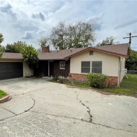 Buy this 3 bed house on 2939 Floral Avenue in Riverside, CA 92521