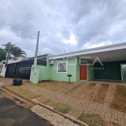 Buy this 3 bed house on Rua Homero de Oliveira in Parque Fehr, São Carlos - SP
