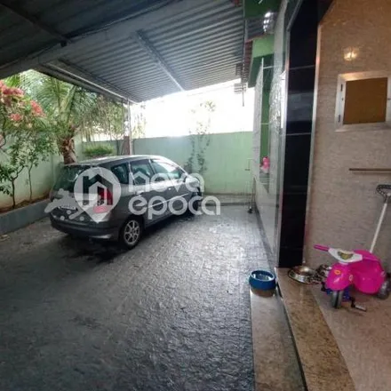 Buy this 4 bed house on Rua Mataquiá in Osvaldo Cruz, Rio de Janeiro - RJ