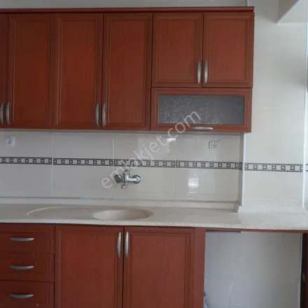 Rent this 3 bed apartment on Sakarya Sokağı in 34160 Güngören, Turkey